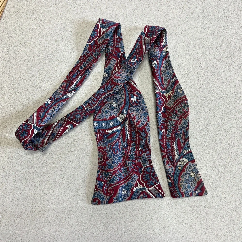 Burgundy Vintage Blue Paisley Bow Tie Cravat 3in x 17in Formal Fashion Accessory